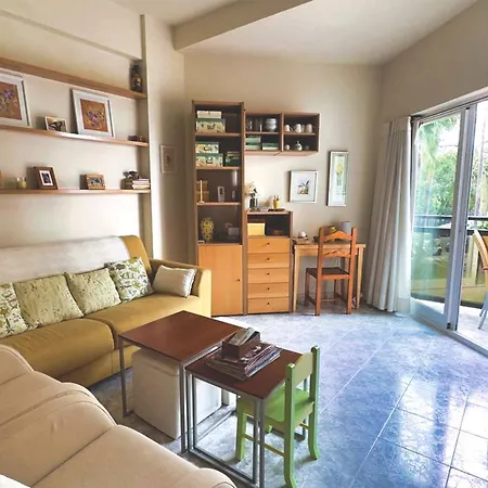 Skol 123. Great Studio For On The Beachfront. Apartment *